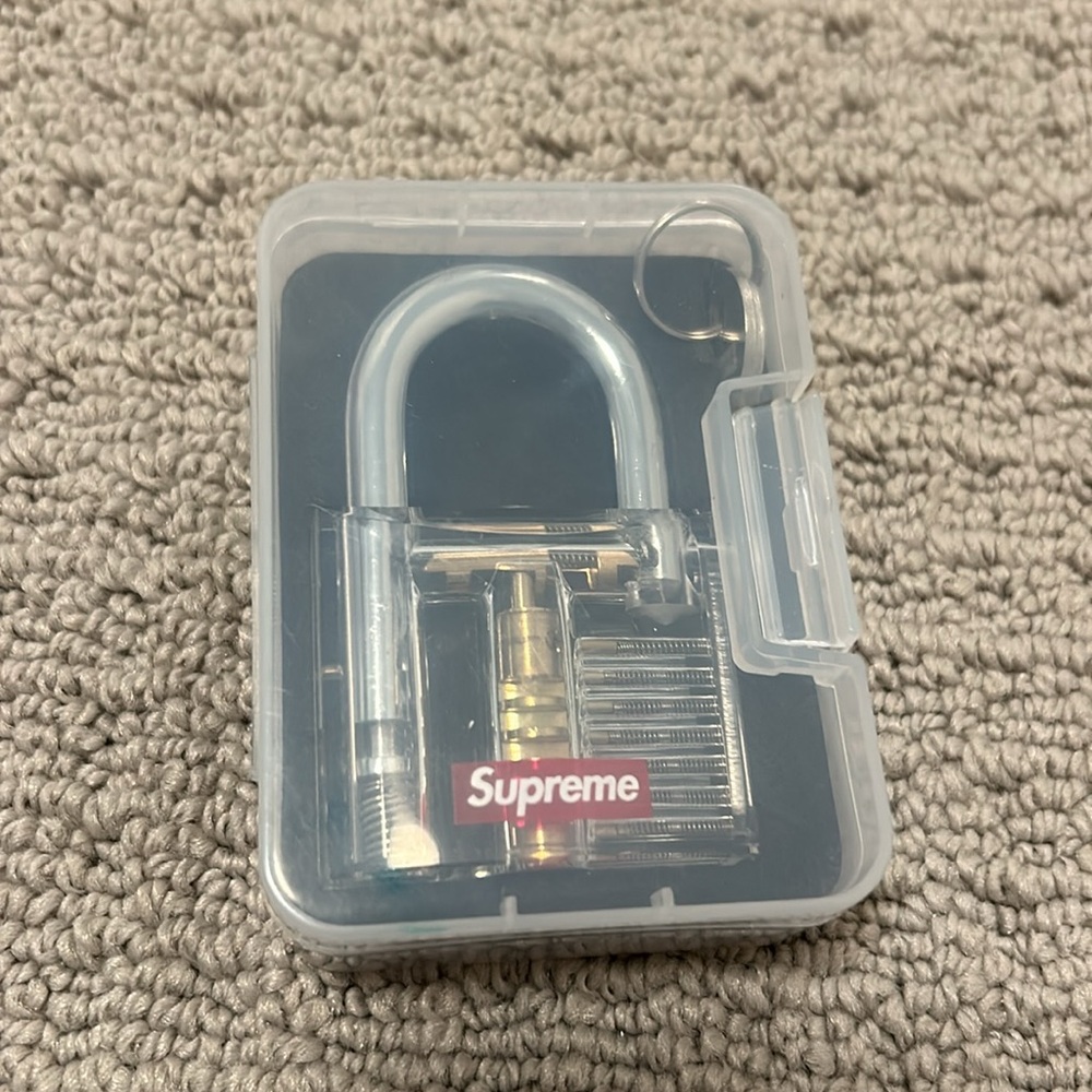 SUPREME key lock